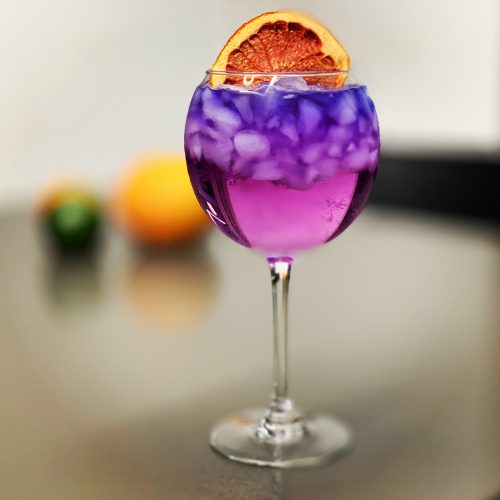 1EBB6FF6-46C3-4C0C-BE88-4FEF7C28BD3A